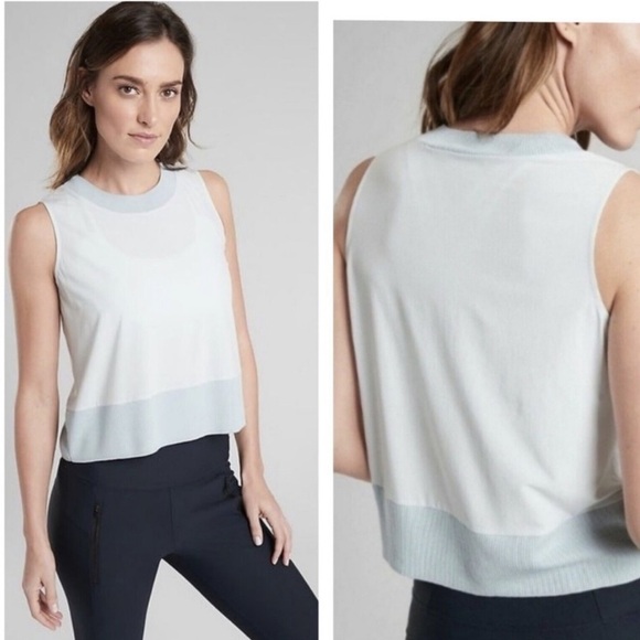 Athleta Zephyr Shell Women's Tank Top
Light Blue Size Medium - Picture 9 of 9
